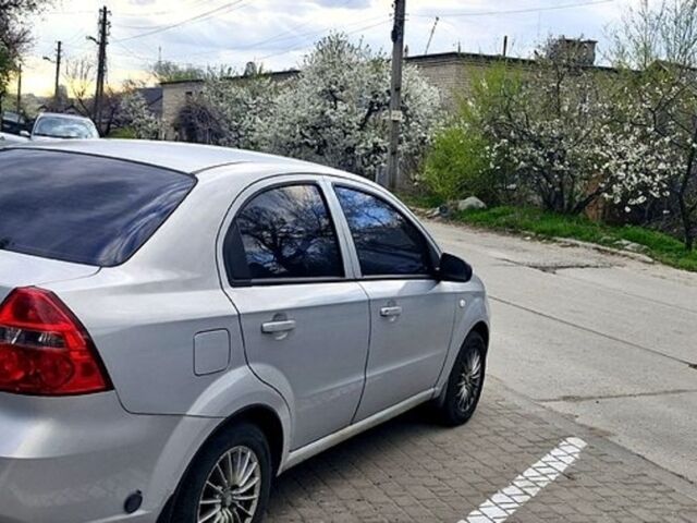 Серый ЗАЗ Вида, объемом двигателя 1.5 л и пробегом 280 тыс. км за 3700 $, фото 1 на Automoto.ua