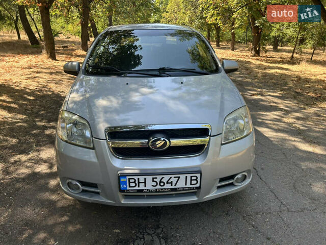 Сірий ЗАЗ Віда, об'ємом двигуна 1.5 л та пробігом 196 тис. км за 3300 $, фото 1 на Automoto.ua