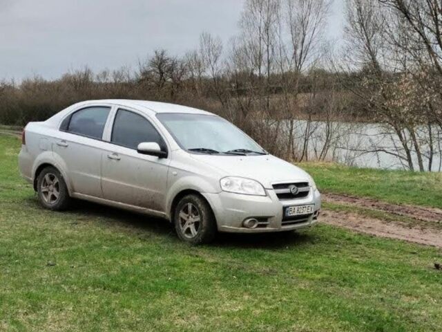 Серый ЗАЗ Вида, объемом двигателя 1.5 л и пробегом 185 тыс. км за 3300 $, фото 1 на Automoto.ua