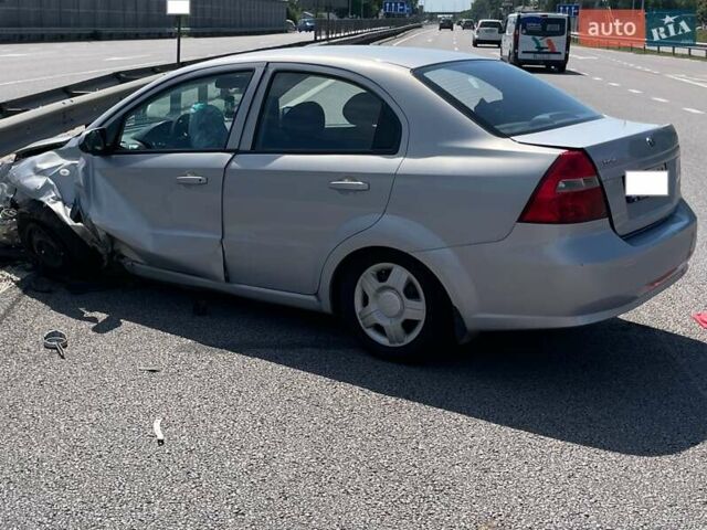 Серый ЗАЗ Вида, объемом двигателя 1.5 л и пробегом 300 тыс. км за 2100 $, фото 1 на Automoto.ua
