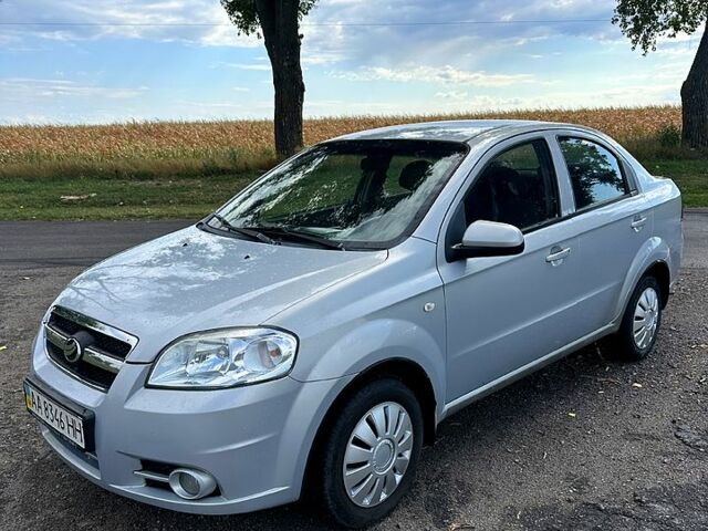 Серый ЗАЗ Вида, объемом двигателя 1.5 л и пробегом 55 тыс. км за 2599 $, фото 1 на Automoto.ua