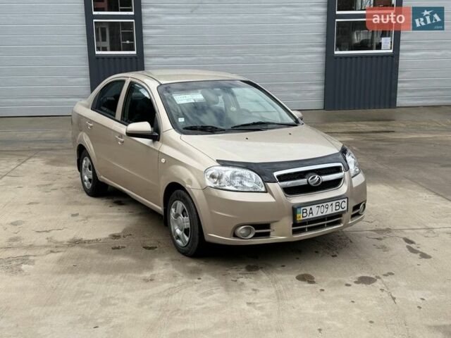 Серый ЗАЗ Вида, объемом двигателя 1.5 л и пробегом 190 тыс. км за 3000 $, фото 1 на Automoto.ua