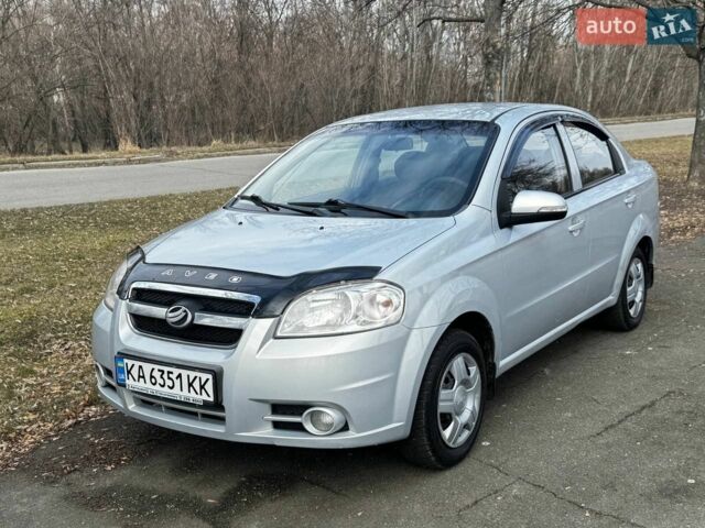 Серый ЗАЗ Вида, объемом двигателя 1.5 л и пробегом 178 тыс. км за 3800 $, фото 1 на Automoto.ua