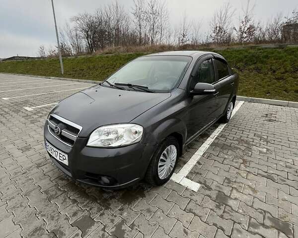 Серый ЗАЗ Вида, объемом двигателя 1.5 л и пробегом 170 тыс. км за 4200 $, фото 1 на Automoto.ua