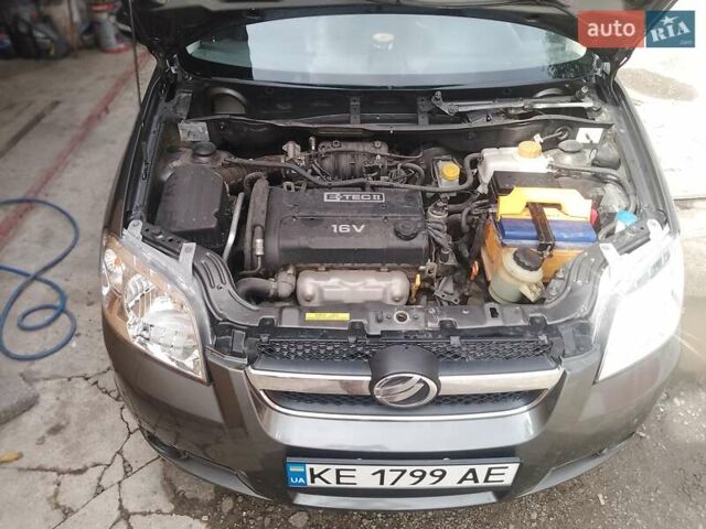 Серый ЗАЗ Вида, объемом двигателя 1.4 л и пробегом 80 тыс. км за 5500 $, фото 1 на Automoto.ua