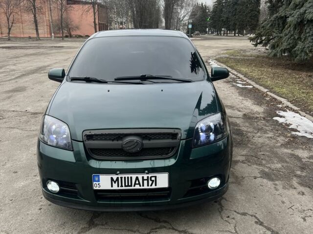 Зеленый ЗАЗ Вида, объемом двигателя 1.5 л и пробегом 249 тыс. км за 4700 $, фото 1 на Automoto.ua