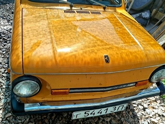 Желтый ЗАЗ Запорожець, объемом двигателя 1.2 л и пробегом 130 тыс. км за 375 $, фото 1 на Automoto.ua