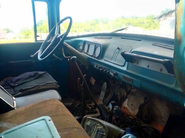 Синій ЗІЛ 130, об'ємом двигуна 5 л та пробігом 200 тис. км за 1500 $, фото 1 на Automoto.ua