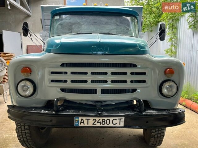 Синий ЗИЛ 130, объемом двигателя 4.75 л и пробегом 100 тыс. км за 8732 $, фото 1 на Automoto.ua