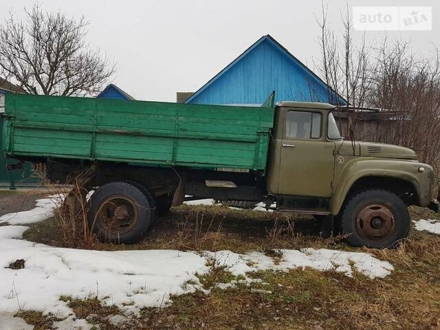 Зеленый ЗИЛ 130, объемом двигателя 0 л и пробегом 32 тыс. км за 2000 $, фото 1 на Automoto.ua