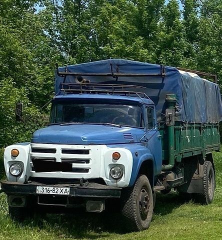 Синий ЗИЛ 133, объемом двигателя 6.3 л и пробегом 100 тыс. км за 6500 $, фото 1 на Automoto.ua