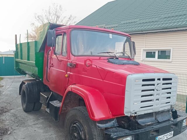 Красный ЗИЛ 4131, объемом двигателя 11.15 л и пробегом 2 тыс. км за 5500 $, фото 1 на Automoto.ua