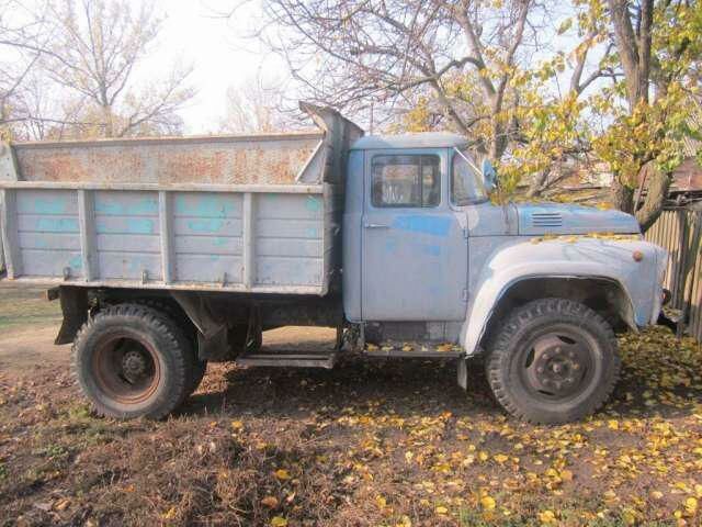 Зеленый ЗИЛ 4502, объемом двигателя 1 л и пробегом 1 тыс. км за 4000 $, фото 1 на Automoto.ua