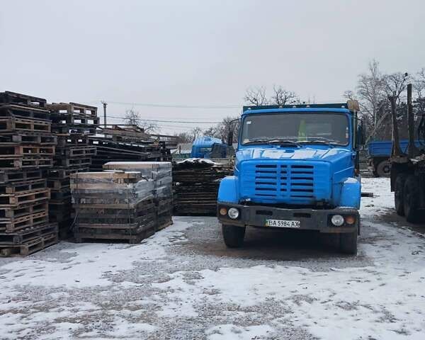 Синий ЗИЛ 45065, объемом двигателя 6 л и пробегом 59 тыс. км за 4500 $, фото 1 на Automoto.ua