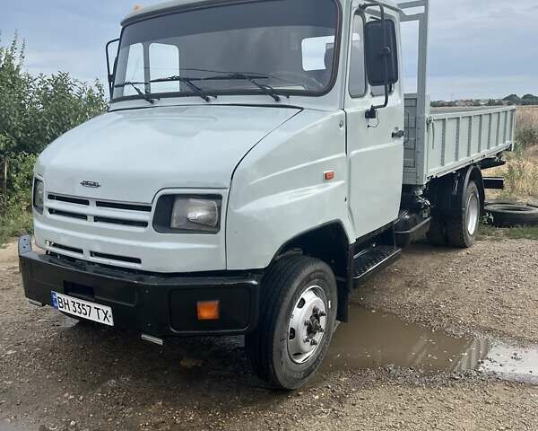 Серый ЗИЛ 5301 (Бычок), объемом двигателя 4.57 л и пробегом 50 тыс. км за 15000 $, фото 1 на Automoto.ua