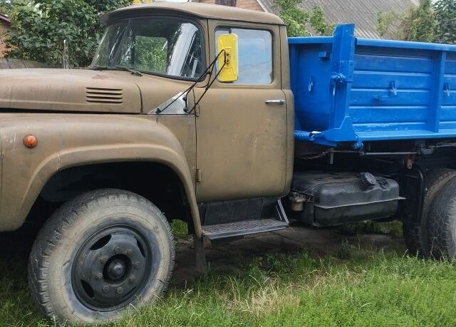 ЗИЛ Другая, объемом двигателя 0 л и пробегом 0 тыс. км за 4000 $, фото 1 на Automoto.ua