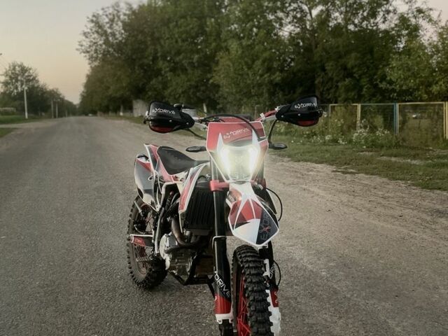 Зонгшен Другая, объемом двигателя 0.3 л и пробегом 0 тыс. км за 2103 $, фото 1 на Automoto.ua