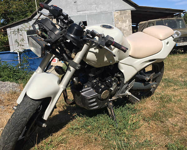 Белый Зонгшен ZS 200GS, объемом двигателя 0.2 л и пробегом 26 тыс. км за 395 $, фото 1 на Automoto.ua