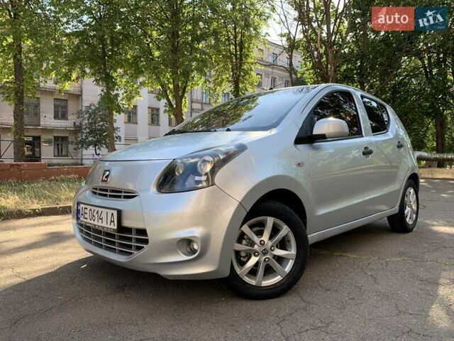 Серый Зотье З100, объемом двигателя 1 л и пробегом 56 тыс. км за 3900 $, фото 1 на Automoto.ua