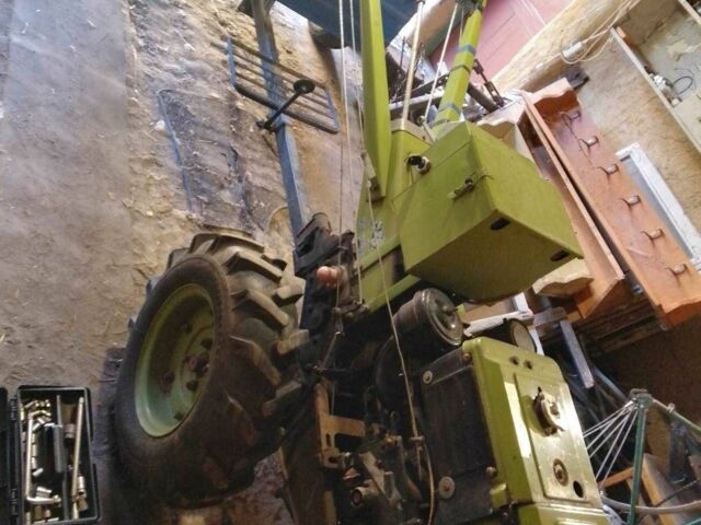 Зелений Зубр 8, об'ємом двигуна 0.4 л та пробігом 20 тис. км за 892 $, фото 1 на Automoto.ua