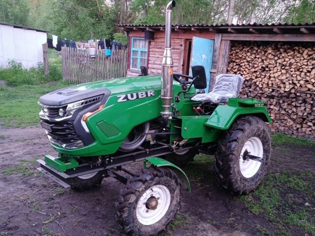 Зубр Другая, объемом двигателя 1.11 л и пробегом 10 тыс. км за 3074 $, фото 1 на Automoto.ua