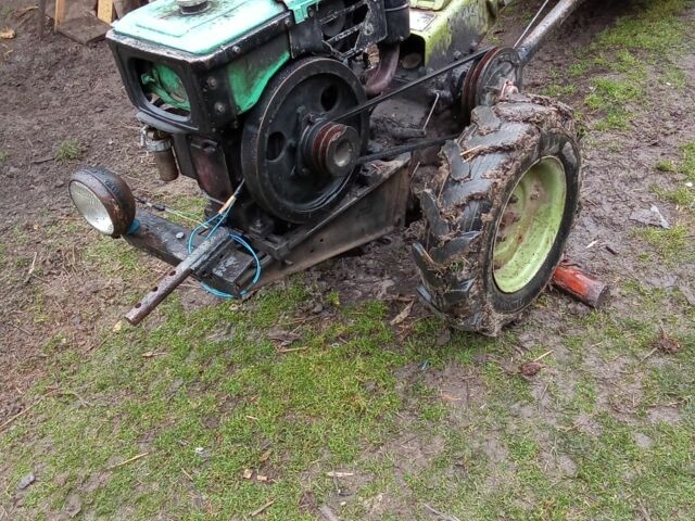 Зубр Другая, объемом двигателя 0.18 л и пробегом 356 тыс. км за 474 $, фото 1 на Automoto.ua