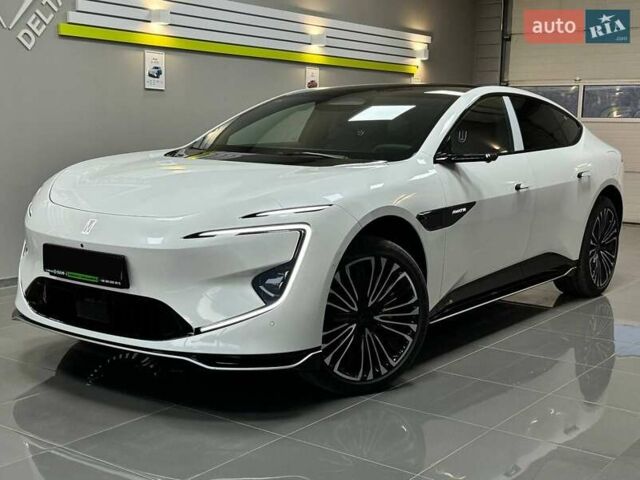 Белый Avatr 12, объемом двигателя 0 л и пробегом 3 тыс. км за 48500 $, фото 1 на Automoto.ua