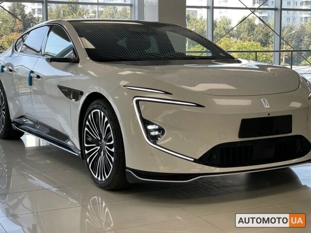 Білий Avatr 12, об'ємом двигуна 0 л та пробігом 1 тис. км за 45800 $, фото 1 на Automoto.ua