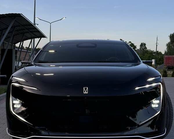 Черный Avatr 12, объемом двигателя 0 л и пробегом 1 тыс. км за 60000 $, фото 1 на Automoto.ua