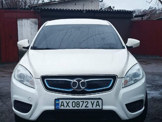 Белый BAIC EU260, объемом двигателя 0 л и пробегом 54 тыс. км за 7400 $, фото 1 на Automoto.ua