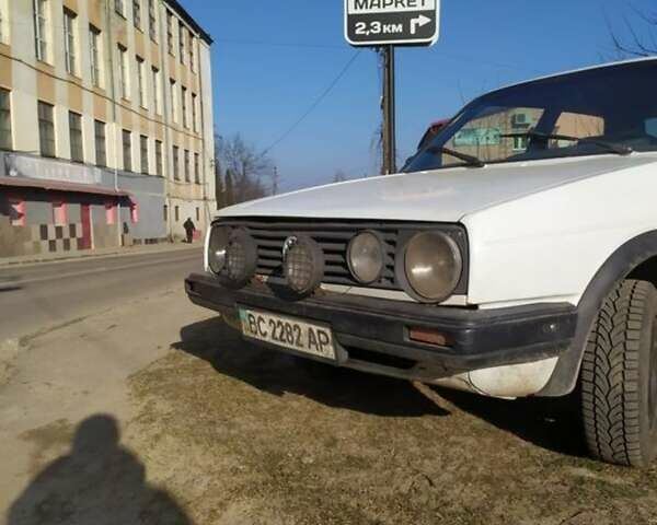 Білий Borgward Hansa, об'ємом двигуна 1.6 л та пробігом 250 тис. км за 850 $, фото 1 на Automoto.ua
