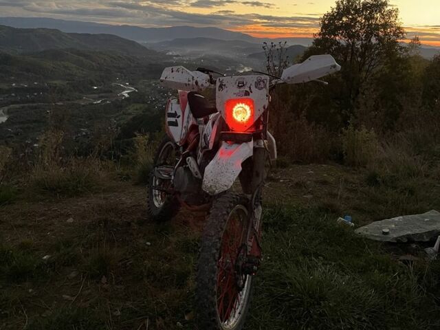 BSE Другая, объемом двигателя 0.25 л и пробегом 0 тыс. км за 1100 $, фото 1 на Automoto.ua