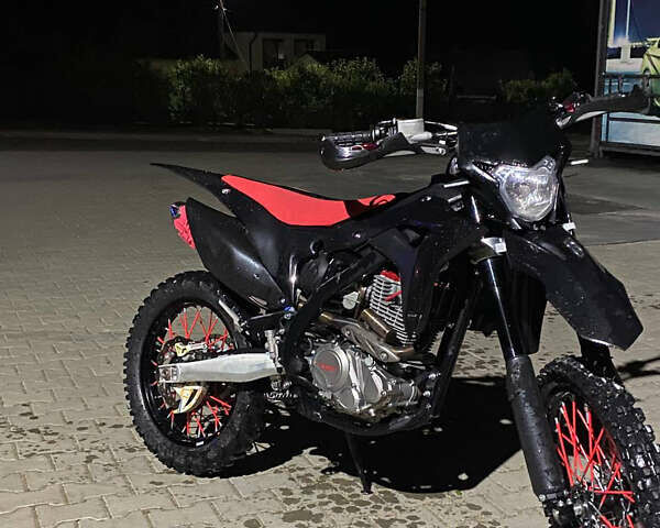 Черный BSE J11, объемом двигателя 0.35 л и пробегом 3 тыс. км за 1948 $, фото 1 на Automoto.ua