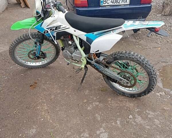 BSE J3D, объемом двигателя 0 л и пробегом 8 тыс. км за 1150 $, фото 1 на Automoto.ua