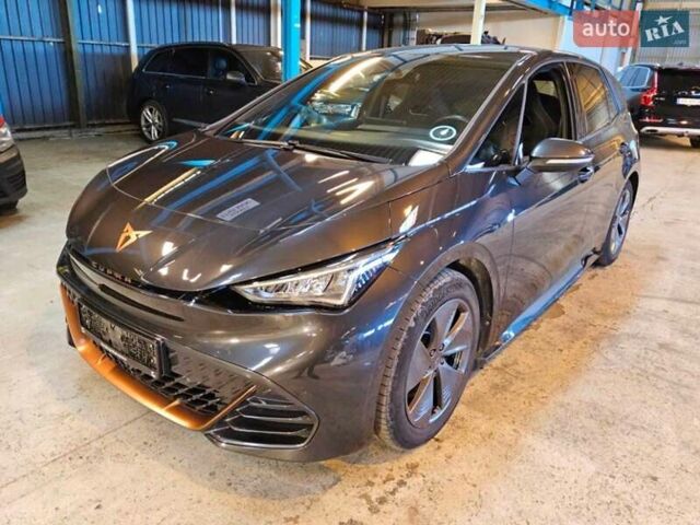 Коричневый Cupra Born, объемом двигателя 0 л и пробегом 21 тыс. км за 18500 $, фото 1 на Automoto.ua