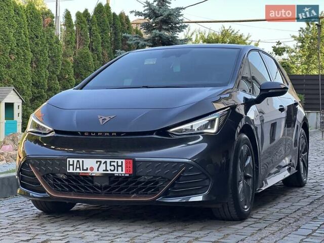 Серый Cupra Born, объемом двигателя 0 л и пробегом 43 тыс. км за 17999 $, фото 1 на Automoto.ua