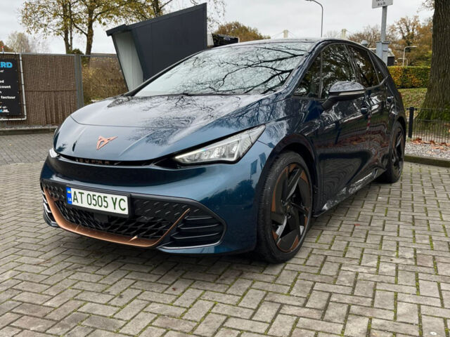 Синий Cupra Born, объемом двигателя 0 л и пробегом 110 тыс. км за 22500 $, фото 1 на Automoto.ua