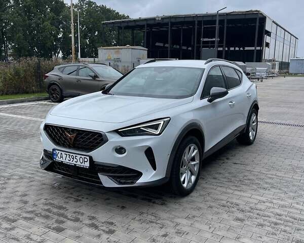 Белый Cupra Formentor, объемом двигателя 1.98 л и пробегом 14 тыс. км за 38698 $, фото 1 на Automoto.ua