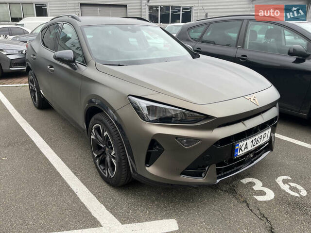 Коричневый Cupra Formentor, объемом двигателя 1.97 л и пробегом 3 тыс. км за 41395 $, фото 1 на Automoto.ua