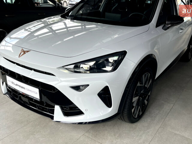 Cupra Formentor, объемом двигателя 1.98 л и пробегом 0 тыс. км за 54346 $, фото 1 на Automoto.ua