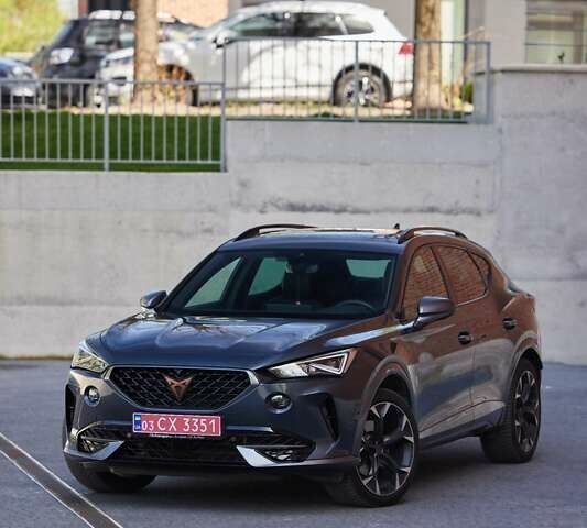 Серый Cupra Formentor, объемом двигателя 1.5 л и пробегом 82 тыс. км за 30700 $, фото 1 на Automoto.ua
