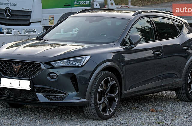Серый Cupra Formentor, объемом двигателя 1.98 л и пробегом 25 тыс. км за 40500 $, фото 1 на Automoto.ua