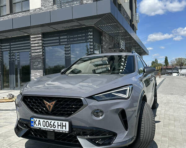 Серый Cupra Formentor, объемом двигателя 1.98 л и пробегом 40 тыс. км за 41000 $, фото 1 на Automoto.ua