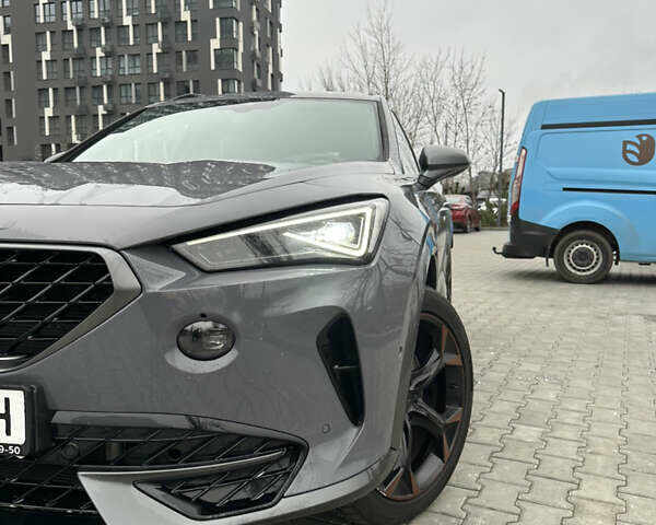 Серый Cupra Formentor, объемом двигателя 1.98 л и пробегом 45 тыс. км за 39000 $, фото 1 на Automoto.ua