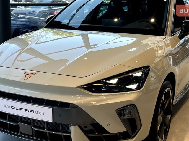 Cupra Leon, объемом двигателя 1.5 л и пробегом 0 тыс. км за 44078 $, фото 1 на Automoto.ua