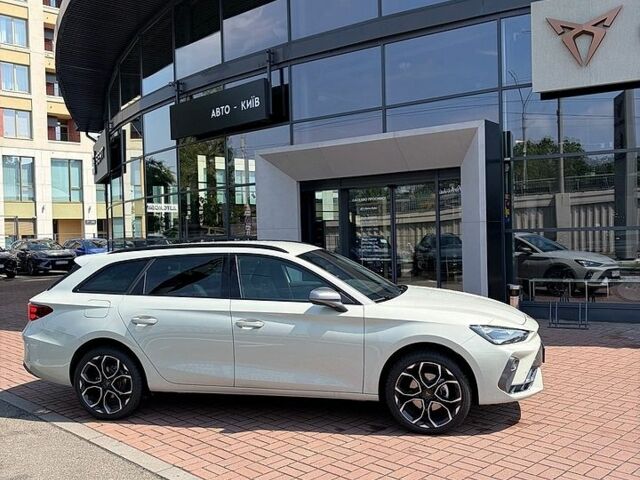Серый Cupra Leon, объемом двигателя 1.5 л и пробегом 8 тыс. км за 34126 $, фото 1 на Automoto.ua