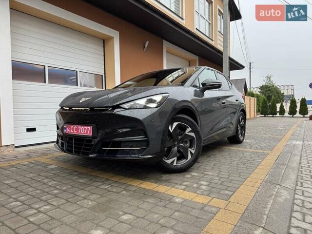 Сірий Cupra Tavascan, об'ємом двигуна 0 л та пробігом 10 тис. км за 39900 $, фото 1 на Automoto.ua