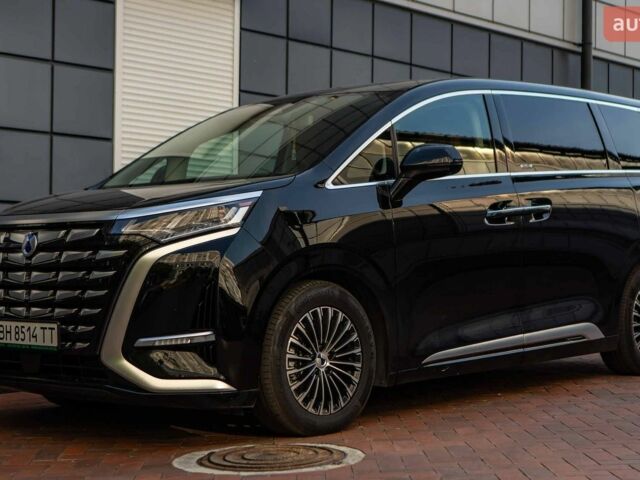 Чорний Denza D9, об'ємом двигуна 1.5 л та пробігом 48 тис. км за 64000 $, фото 1 на Automoto.ua