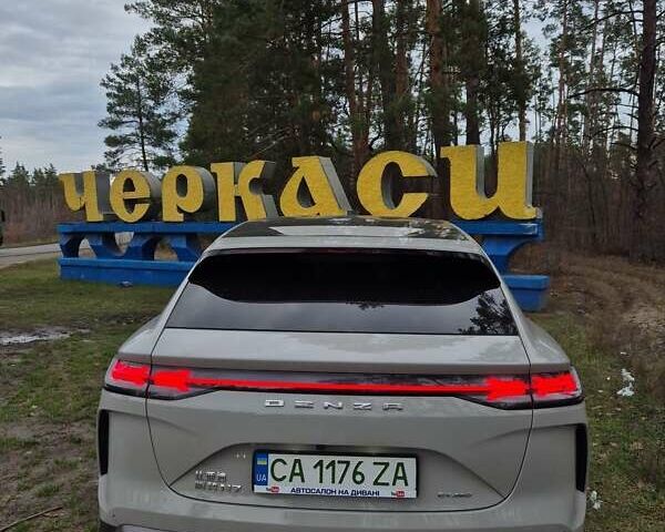 Серый Denza N7, объемом двигателя 0 л и пробегом 10 тыс. км за 36999 $, фото 1 на Automoto.ua