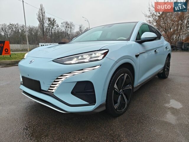 Синий Denza N7, объемом двигателя 0 л и пробегом 32 тыс. км за 34900 $, фото 1 на Automoto.ua